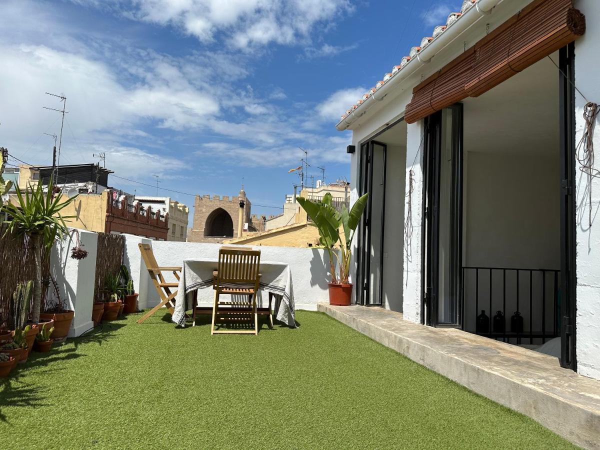 Serranos Valencia Bagian luar foto